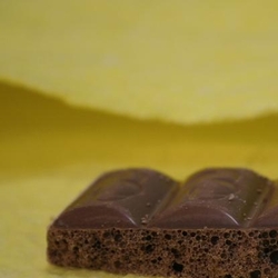 Ciocolata neagra este cea mai indicata pentru consumul regulat!