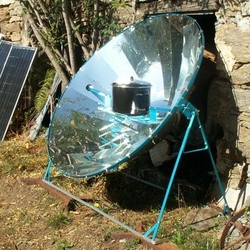Gatitul cu energie solara