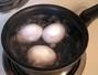 Sfaturi Oua fierte - Sfaturi pentru decojit usor ouale fierte