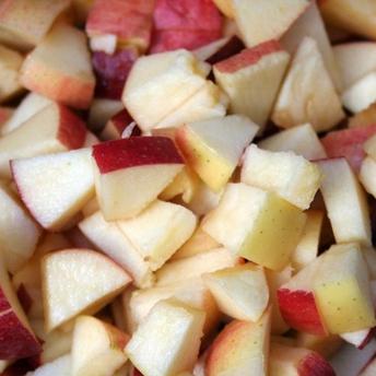 Salata de mere, stafide si smochine