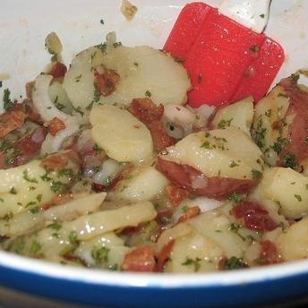 Salata de cartofi bavareza