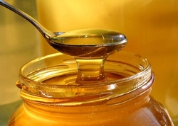 Cum depozitam si servim mierea