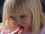 Sfaturi culinare Alimentatie sanatoasa - Cum invatam copiii sa manance sanatos