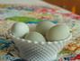 Sfaturi - Cum faci diferenta intre ouale proaspete si cele vechi