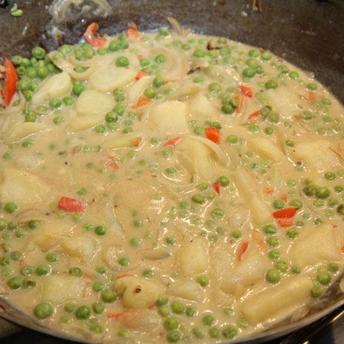 Curry de mazare si cartofi