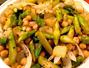 Retete culinare Mancaruri cu legume - Sparanghel cu cartofi si naut