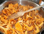 Retete culinare Budinci - Budinca de clatite cu ciuperci